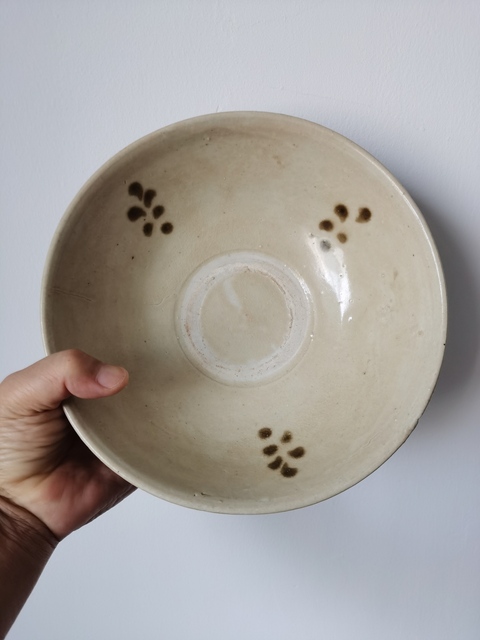古玩陶瓷定窯系外黑內白大碗真品鑒賞圖