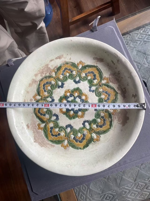 古玩陶瓷唐三彩·三足供盤拍賣，當(dāng)前價(jià)格380000元