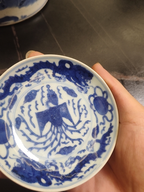古玩陶瓷龍鳳紋青花盤真品鑒賞圖