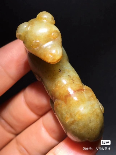 古玩玉器仿古做舊玉犬型件真品鑒賞圖