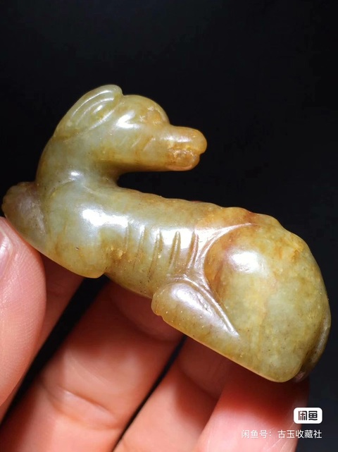 古玩玉器仿古做舊玉犬型件真品鑒賞圖