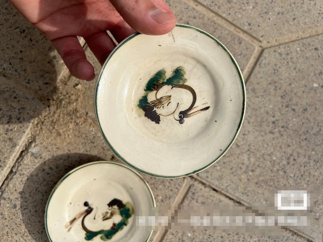 古玩陶瓷民國磁州窯鶴紋盤真品鑒賞圖