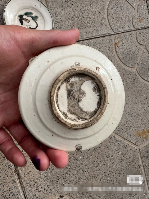 古玩陶瓷民國磁州窯鶴紋盤真品鑒賞圖