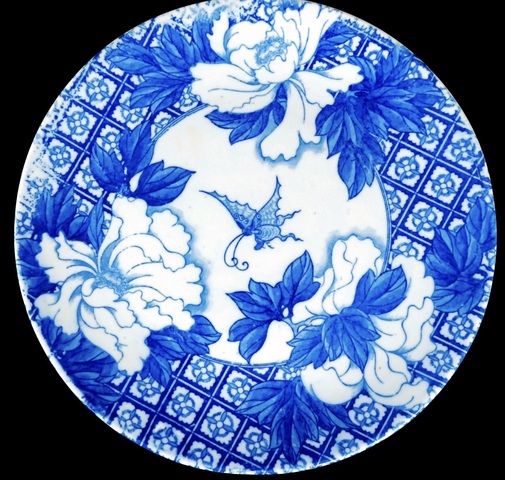 古玩陶瓷青花花卉紋盤真品鑒賞圖