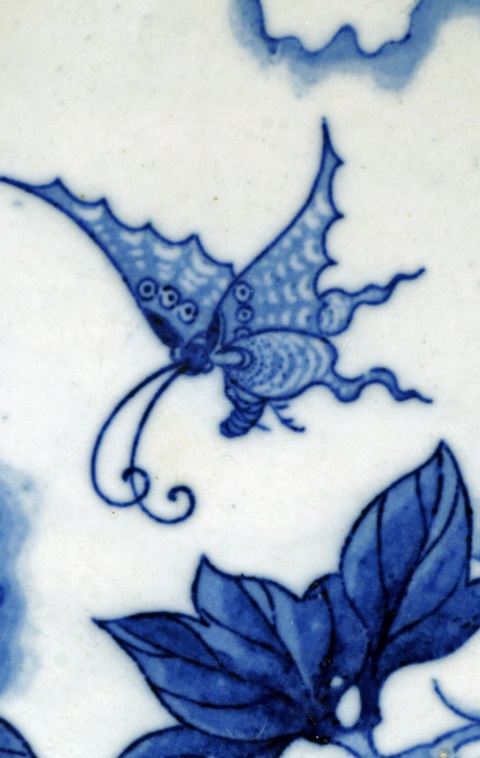 古玩陶瓷青花花卉紋盤真品鑒賞圖