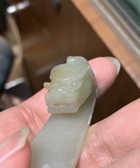 古玩玉器和田玉雕“龍首帶鉤”真品鑒賞圖