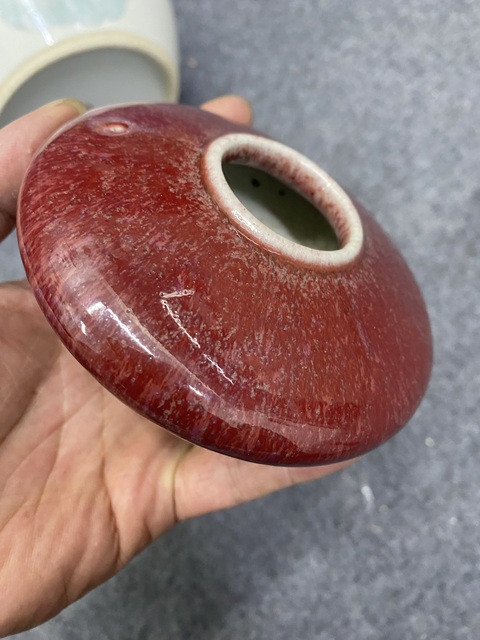 古玩陶瓷紅釉窯變水盂真品鑒賞圖