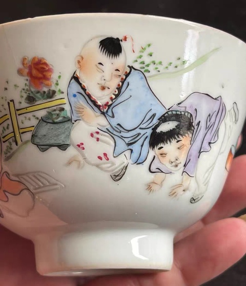 古玩陶瓷嬰戲紋小碗真品鑒賞圖