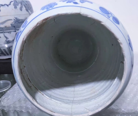 古玩陶瓷青花花鳥紋截口瓶真品鑒賞圖