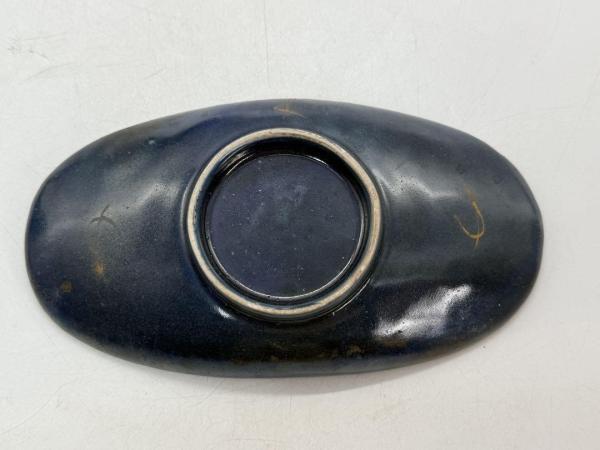 古玩陶瓷清晚·藍(lán)釉描金纏枝花卉紋茶船真品鑒賞圖