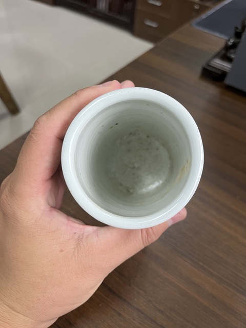 古玩陶瓷民國粉彩山水人物紋筆筒真品鑒賞圖