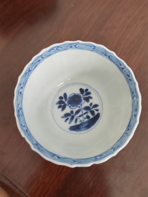 古玩陶瓷花鳥紋青花杯真品鑒賞圖