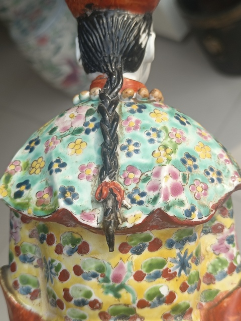 古玩陶瓷粉彩瓷塑真品鑒賞圖