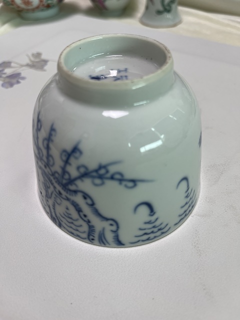 古玩陶瓷青花杯真品鑒賞圖