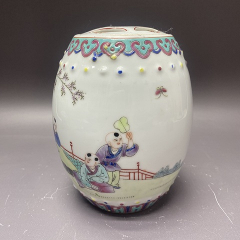 古玩陶瓷三娘教子圖粉彩鼓釘蓋罐真品鑒賞圖
