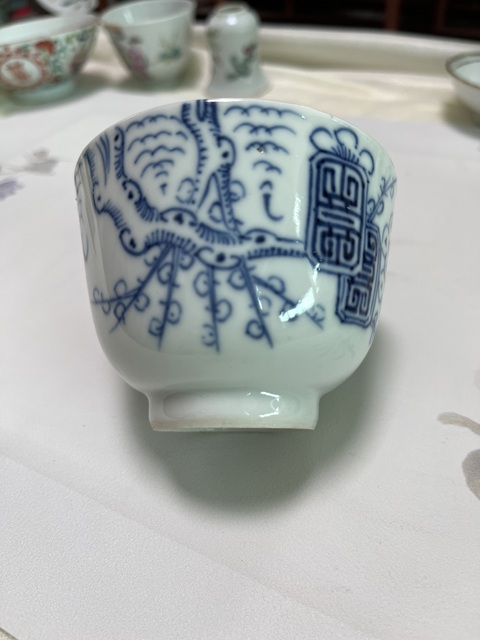 古玩陶瓷青花杯真品鑒賞圖
