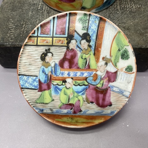 古玩陶瓷人物紋廣彩蓋罐真品鑒賞圖