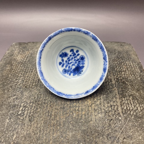古玩陶瓷清康熙·外紫金釉內青花花卉紋杯拍賣,當前價格980元
