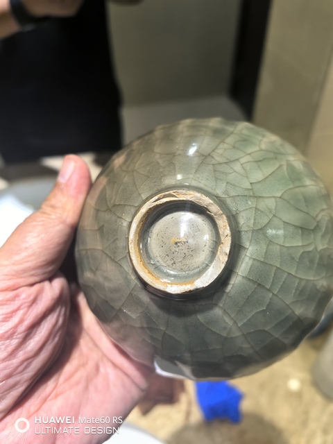 古玩陶瓷南宋龍泉青瓷刻仰蓮紋茶園拍賣，當(dāng)前價(jià)格12000元