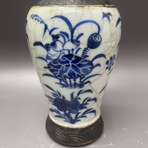 古玩陶瓷哥釉地鐵銹釉青花花鳥紋花觚真品鑒賞圖