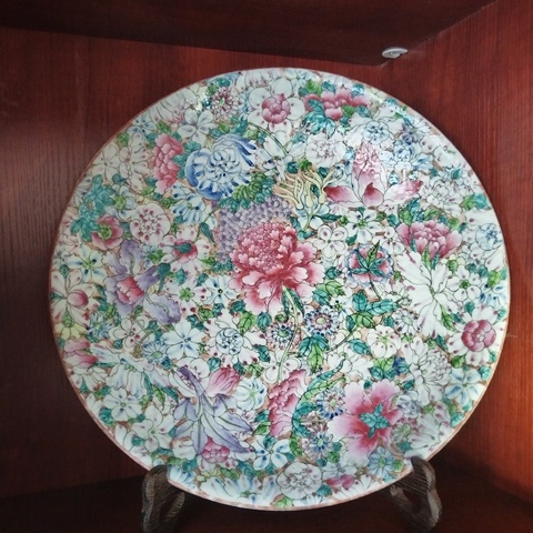 古玩陶瓷粉彩百花不落地大盤拍賣，當(dāng)前價(jià)格8500元