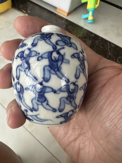 古玩陶瓷嬰戲小罐真品鑒賞圖