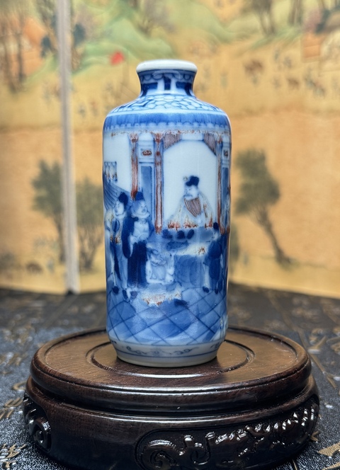 古玩陶瓷青花釉里紅人物鼻煙壺真品鑒賞圖