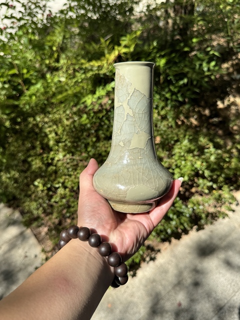 古玩陶瓷龍泉青瓷直頸瓶真品鑒賞圖