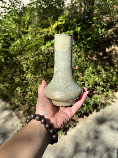 古玩陶瓷龍泉青瓷直頸瓶真品鑒賞圖