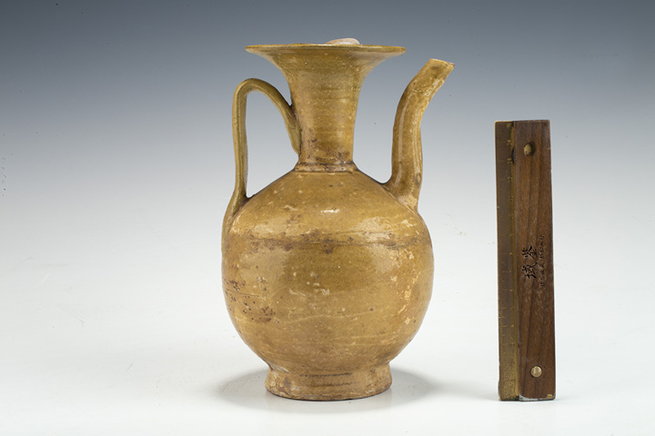 古玩陶瓷明早·青釉執壺
真品鑒賞圖
