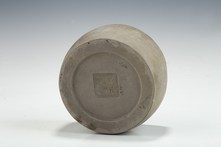 古玩陶瓷民國·許元順造蟋蟀盆
真品鑒賞圖