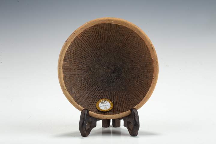 古玩陶瓷明·篦紋碾碗
真品鑒賞圖