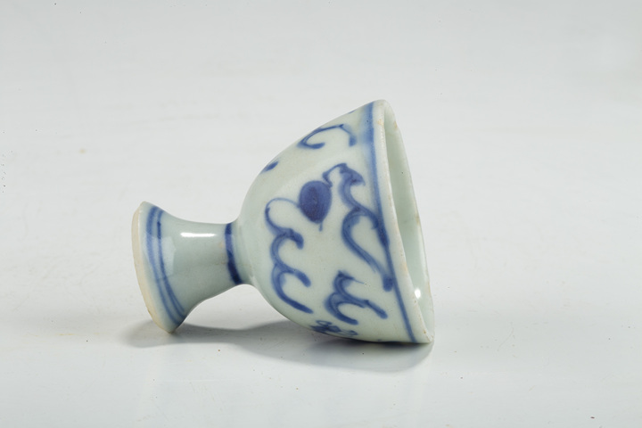 古玩陶瓷明晚·青花趕珠龍紋高足杯拍賣，當前價格5016元