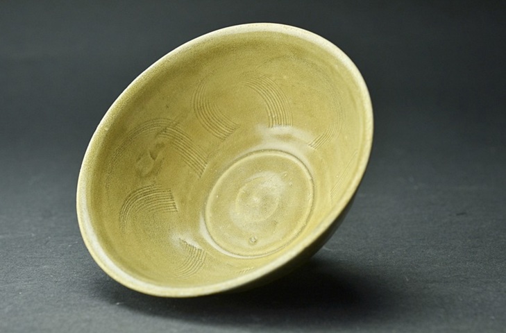古玩陶瓷青釉碗真品鑒賞圖
