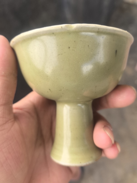 古玩陶瓷龍泉釉高足杯真品鑒賞圖