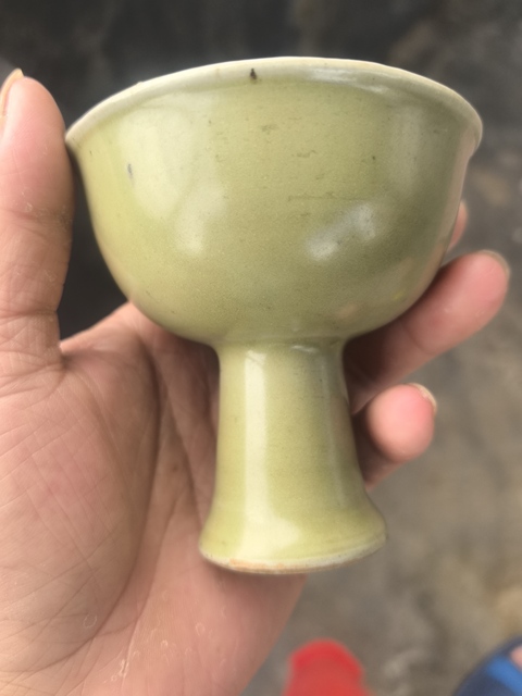 古玩陶瓷龍泉釉高足杯真品鑒賞圖