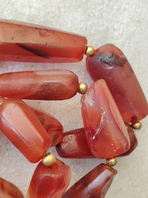 古玩玉器天然紅瑪瑙多棱珠串鏈拍賣，當前價格666元
