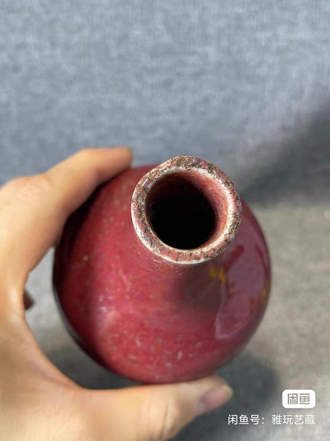 古玩陶瓷窯變紅釉天球瓶真品鑒賞圖