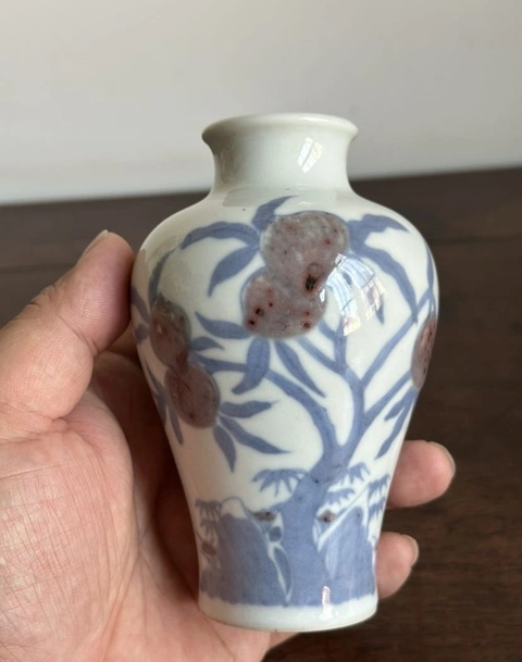 古玩陶瓷青花釉里紅梅瓶真品鑒賞圖