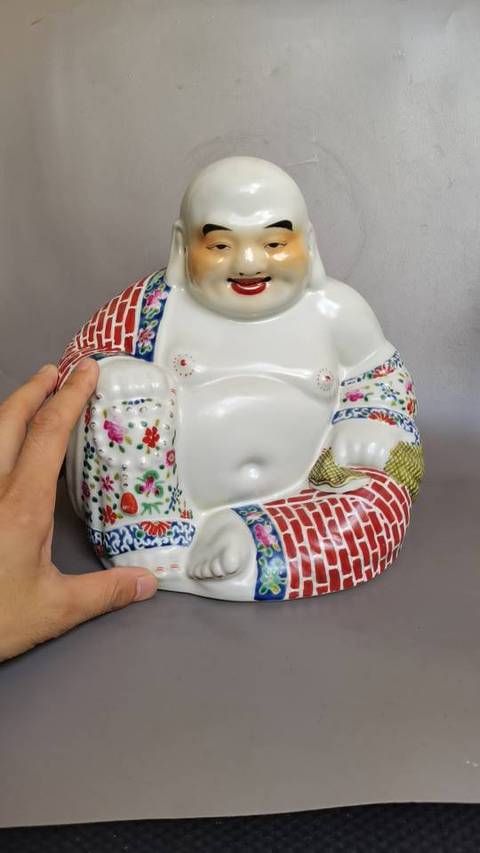 古玩陶瓷民國粉彩彌勒佛塑像真品鑒賞圖