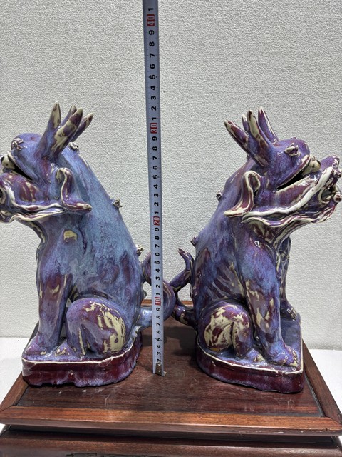 古玩陶瓷窯變釉瑞獸塑像真品鑒賞圖