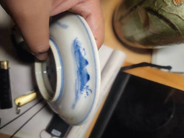 古玩陶瓷人物紋青花盤真品鑒賞圖