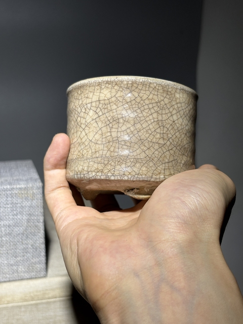 古玩陶瓷【清代】哥釉三足竹節(jié)爐【傳世佳品】拍賣,當(dāng)前價(jià)格0元