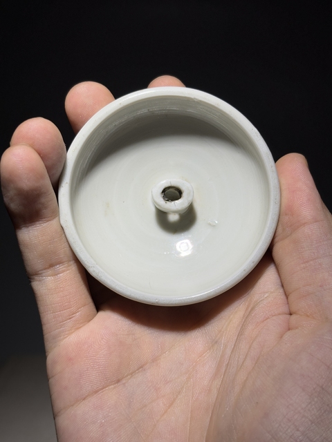 古玩陶瓷【明代】白釉油燈拍賣，當前價格188元