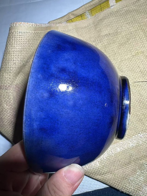 古玩陶瓷哥釉天球瓶真品鑒賞圖