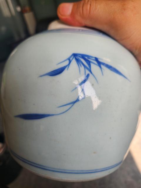 古玩陶瓷青化牡丹紋罐真品鑒賞圖