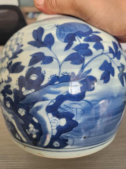 古玩陶瓷青化牡丹紋罐真品鑒賞圖