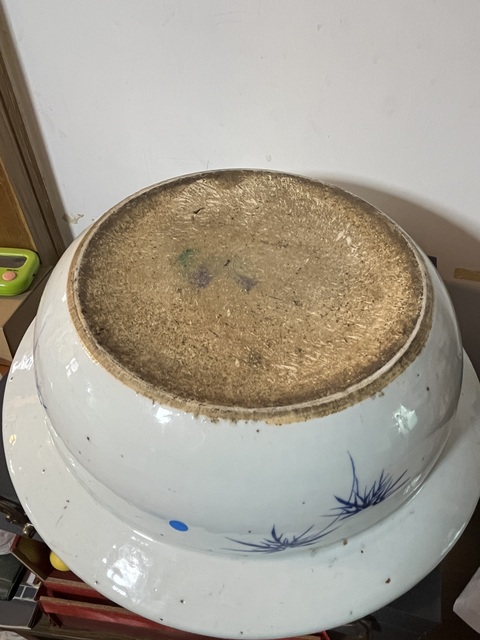 古玩陶瓷人物山水紋青花凈手盆真品鑒賞圖