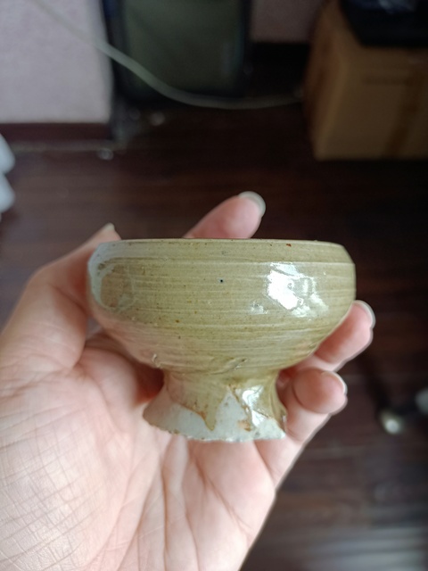 古玩陶瓷【周末放漏拍】龍泉黃釉油燈拍賣,當前價格388元