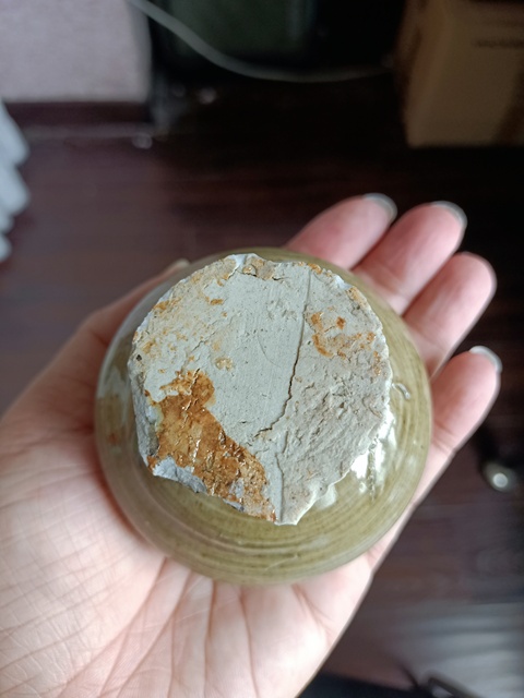 古玩陶瓷【周末放漏拍】龍泉黃釉油燈拍賣,當前價格388元